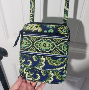 EUC Vera Bradley Crossbody